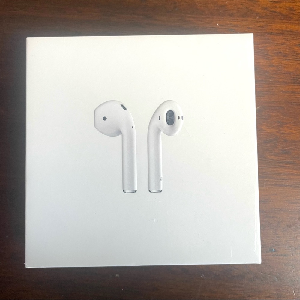 Apple AirPods 2nd Generation w/ Charging Case NIB Sealed Unopened
